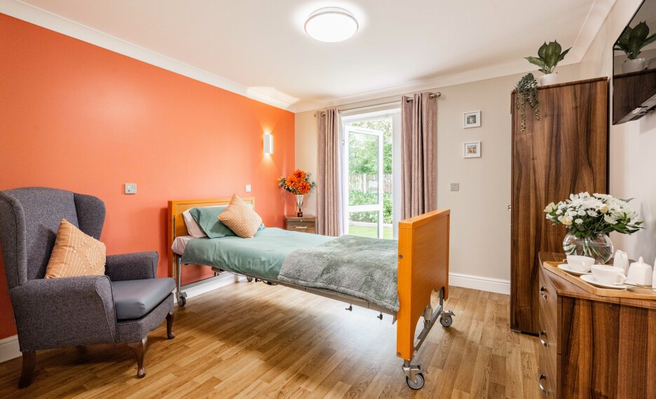 four oaks bed room view - nursing homes manchester